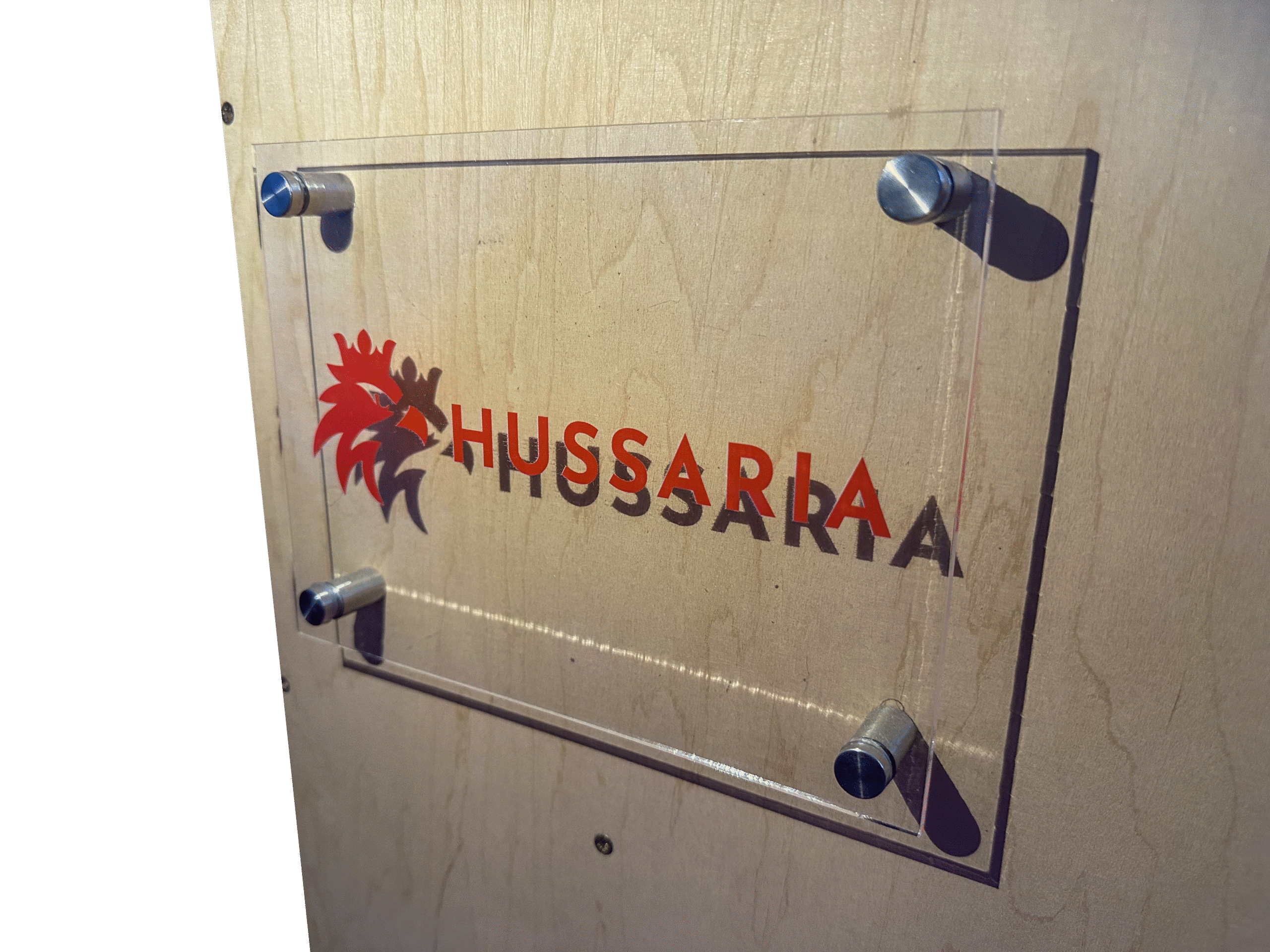 hussaria logo